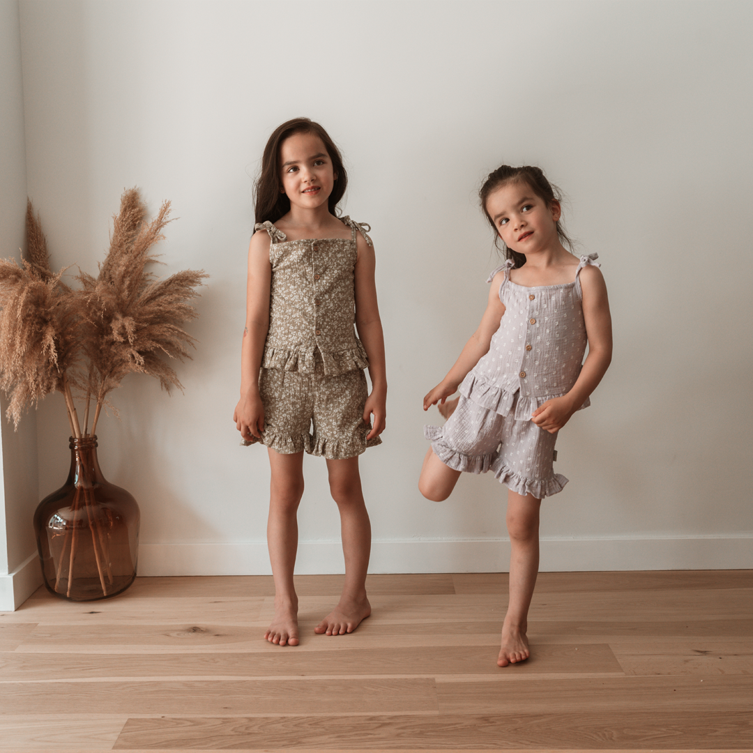 Top Vintage Flowers - Olive